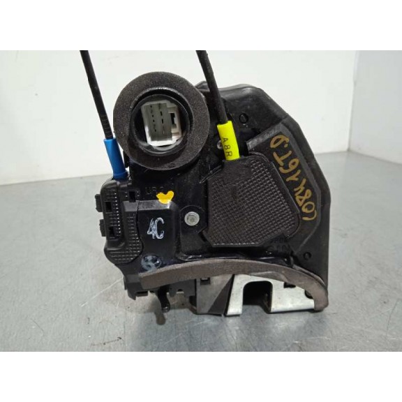 Recambio de cerradura puerta trasera derecha para toyota auris business referencia OEM IAM 6905005050  4 PINS