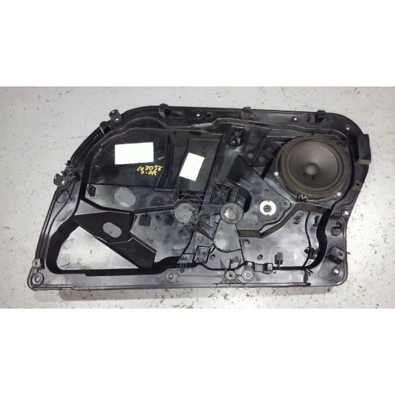 Recambio de elevalunas delantero derecho para ford fiesta (ccn) sync edition referencia OEM IAM 8A61A045H16AG 8A61A23200 SOLO ME