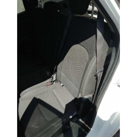 Recambio de asiento trasero izquierdo para kia carens ( ) basic referencia OEM IAM   