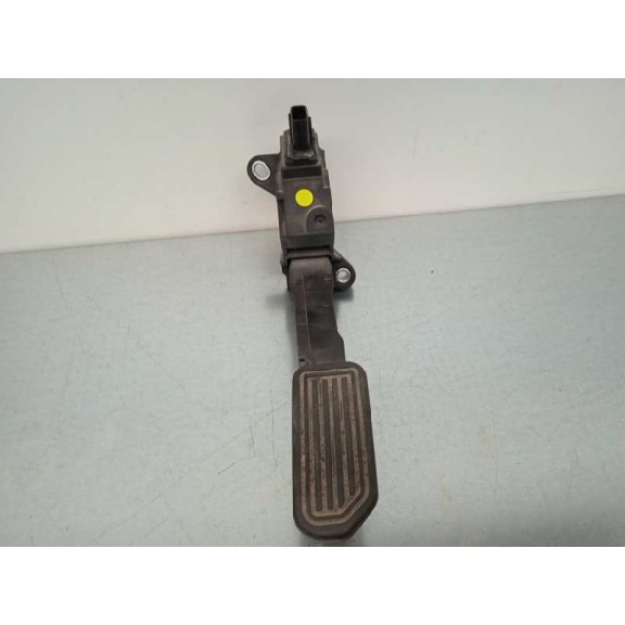 Recambio de potenciometro pedal para toyota auris business referencia OEM IAM 781100W040 781100W040 6 PINS