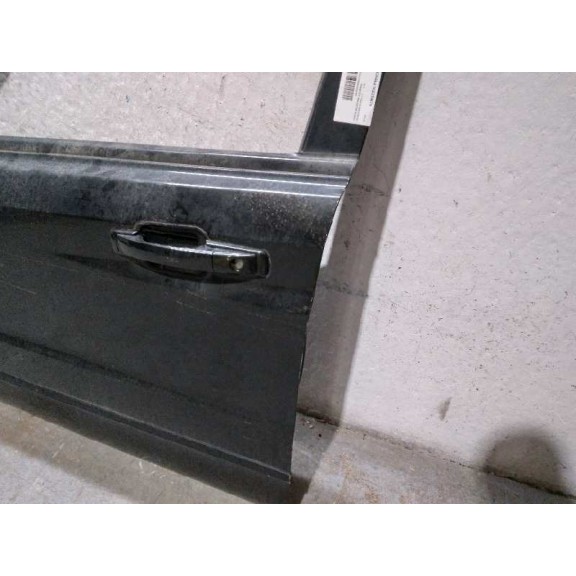 Recambio de puerta delantera izquierda para ssangyong kyron 2.0 referencia OEM IAM 6200308D50 NEGRO 6200308D50