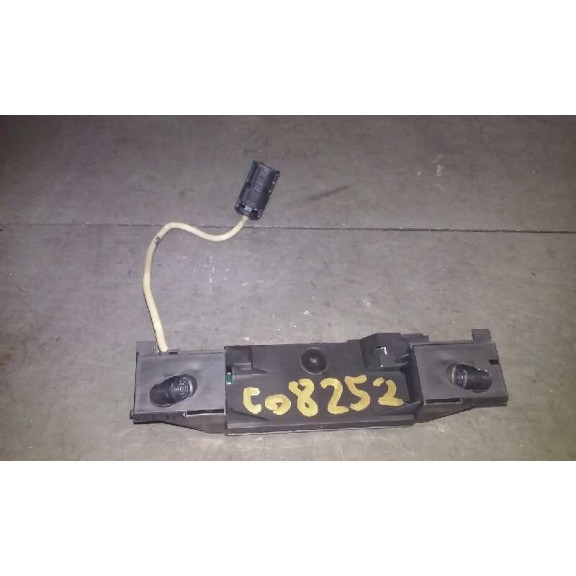 Recambio de sensor para audi a4 berlina (8e) 2.5 v6 24v tdi referencia OEM IAM 8E0951177  