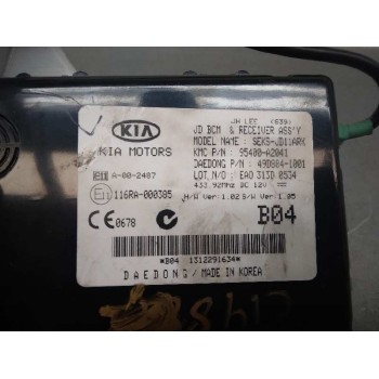 Recambio de modulo electronico para kia pro_cee´d ( ) drive referencia OEM IAM 95400A2041 AMPLIFICADOR ANTENA CARCASA RAJADA