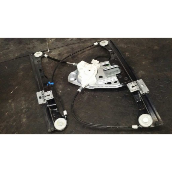 Recambio de elevalunas delantero derecho para mercedes-benz clase c (w203) berlina 220 cdi (203.006) referencia OEM IAM A2037201