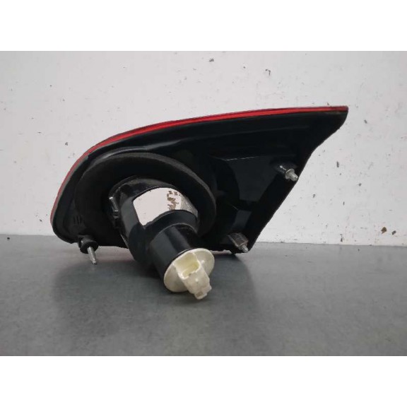 Recambio de piloto trasero izquierdo interior para nissan qashqai (j10) acenta referencia OEM IAM 89071063  