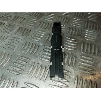 Recambio de display para peugeot 207 confort referencia OEM IAM 9664447680  