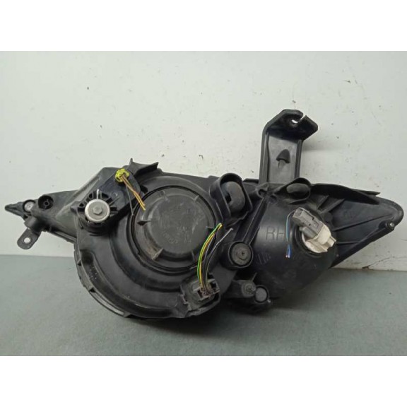 Recambio de faro derecho para ssangyong actyon 200 xdi referencia OEM IAM   