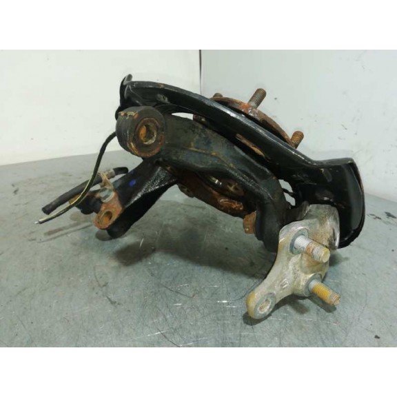 Recambio de mangueta delantera derecha para toyota verso active referencia OEM IAM  5 TORNILLOS ABS