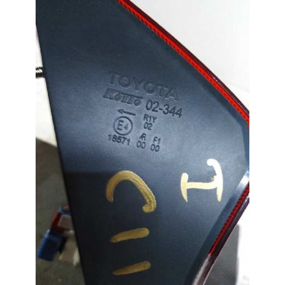 Recambio de piloto trasero izquierdo interior para toyota auris hybrid active referencia OEM IAM   LED