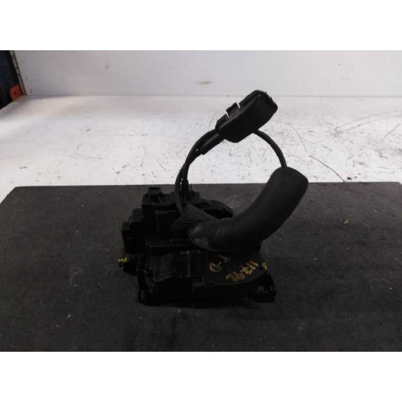 Recambio de cerradura puerta trasera derecha para renault megane iii berlina 5 p dynamique referencia OEM IAM 82502000 6 PIN 825