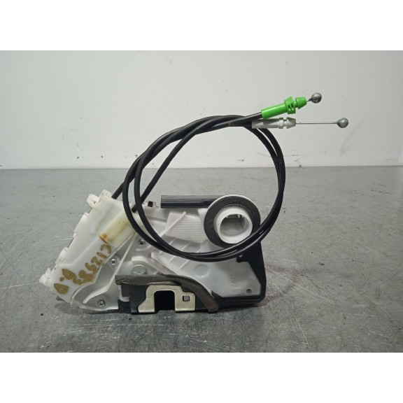 Recambio de cerradura puerta delantera derecha para toyota yaris hybrid active referencia OEM IAM 690300D550 6 PIN 5PTAS