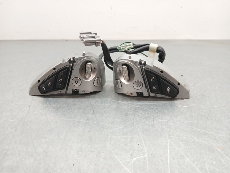 Recambio de mando volante para infiniti qx70 3.7 awd referencia OEM IAM 2906B  