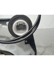 Recambio de cerradura puerta delantera derecha para toyota yaris hybrid active referencia OEM IAM 690300D550 6 PIN 5PTAS 2