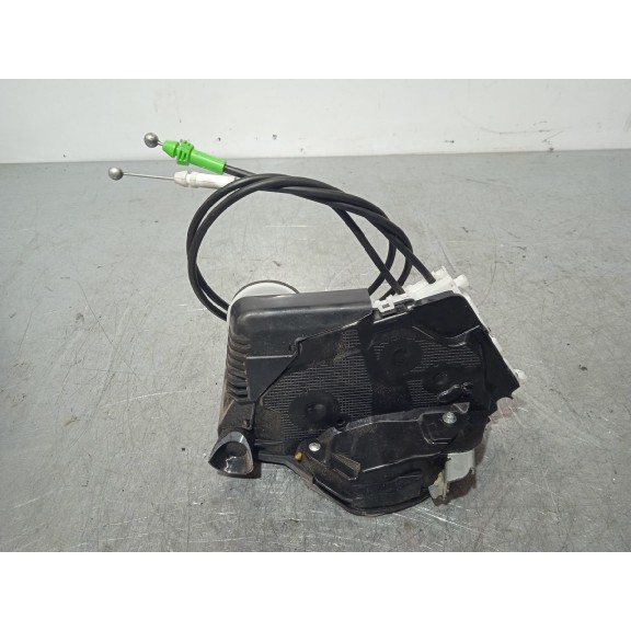 Recambio de cerradura puerta delantera derecha para toyota yaris hybrid active referencia OEM IAM 690300D550 6 PIN 5PTAS