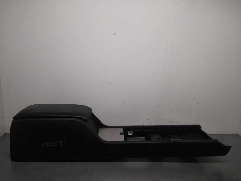 Recambio de apoyabrazos central para nissan murano (z50) básico referencia OEM IAM 96910A63510  