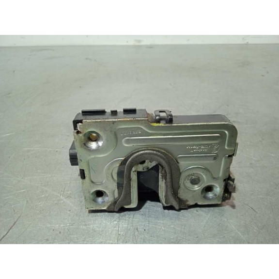 Recambio de cerradura puerta trasera izquierda para dacia duster ambiance 4x2 referencia OEM IAM 825030283R 2 PINES 