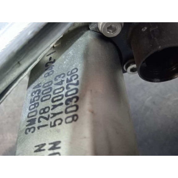 Recambio de elevalunas trasero derecho para dacia duster ambiance 4x2 referencia OEM IAM 3M1044G ELÉCTRICO 2 PINES 82007338320