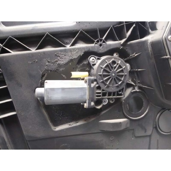 Recambio de elevalunas delantero izquierdo para ford fiesta (cbk) ambiente referencia OEM IAM 2S51B045H17A 3 PUERTAS 