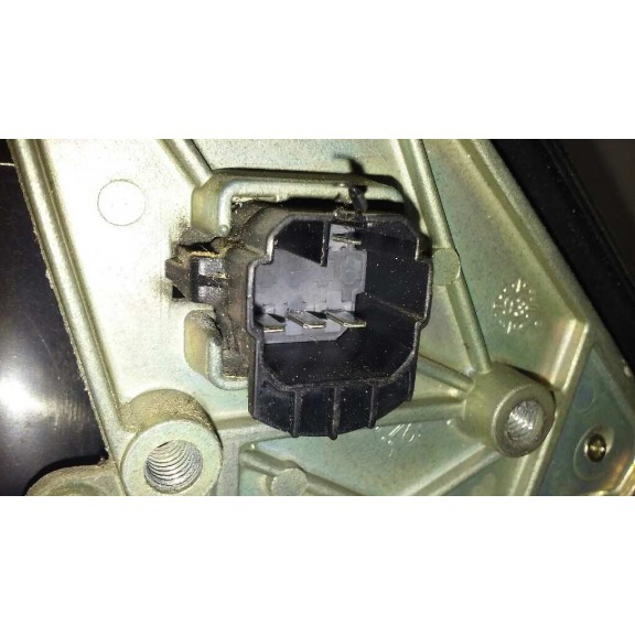 Recambio de retrovisor izquierdo para saab 900 berlina 2.0 referencia OEM IAM   EECTRICO