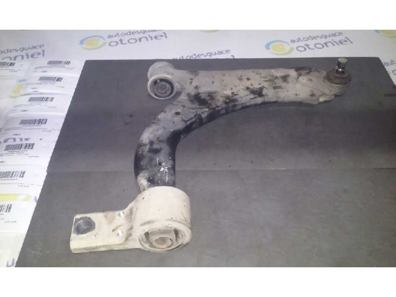Recambio de brazo suspension inferior delantero izquierdo para ford fiesta (cbk) ambiente referencia OEM IAM   