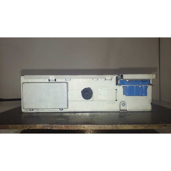 Recambio de sistema audio / radio cd para peugeot 307 (s1) xt referencia OEM IAM 7607769050  CARGADOR CD