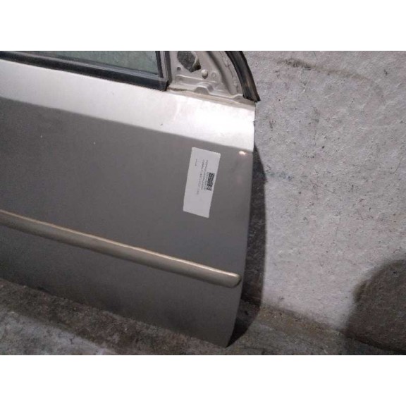 Recambio de puerta delantera derecha para chevrolet lacetti 1.6 cat referencia OEM IAM 96547852  