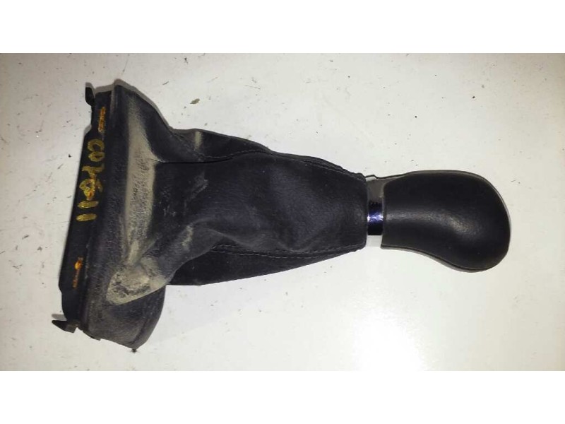 Recambio de pomo palanca cambio para skoda fabia ambition referencia OEM IAM 6V0711113AQDYT  