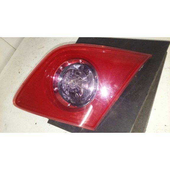 Recambio de piloto trasero derecho interior para mazda 3 berlina (bk) 1.6 cd diesel cat referencia OEM IAM   INTERIOR