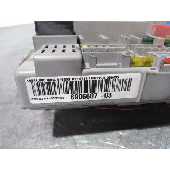 Recambio de caja reles / fusibles para bmw serie 1 berlina (e81/e87) 118d referencia OEM IAM 6906607  