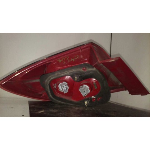 Recambio de piloto trasero derecho para mazda 3 berlina (bk) 1.6 cd diesel cat referencia OEM IAM  5P EXTE