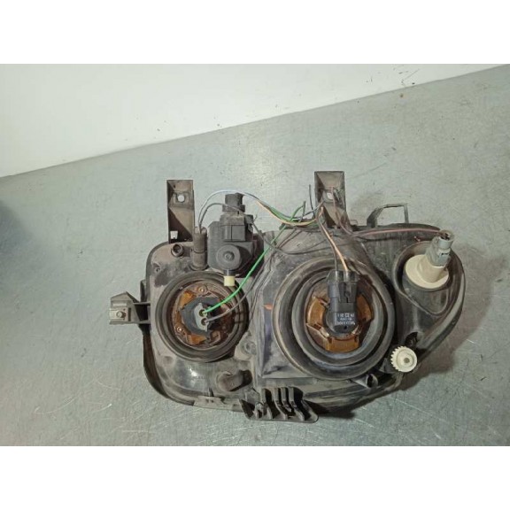 Recambio de faro izquierdo para renault clio ii fase i (b/cbo) 1.2 referencia OEM IAM SR BIFARO PULIR