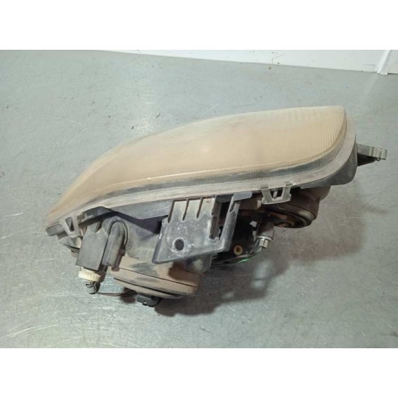 Recambio de faro izquierdo para renault clio ii fase i (b/cbo) 1.2 referencia OEM IAM SR BIFARO PULIR