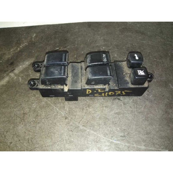 Recambio de mando elevalunas delantero izquierdo para nissan primera berlina (p12) 1.6 cat referencia OEM IAM 25401AV640  