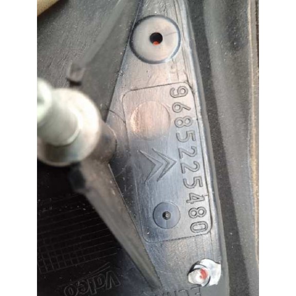 Recambio de piloto trasero derecho interior para citroën c3 sx referencia OEM IAM 9685225480 9803934280 CATADIOPTRICO