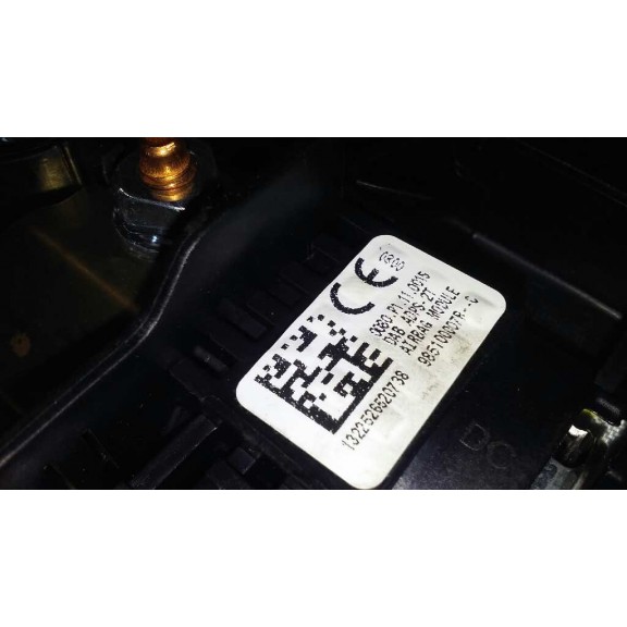 Recambio de airbag delantero izquierdo para renault megane iii berlina 5 p bose edition referencia OEM IAM 985100007R  