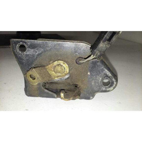 Recambio de cerradura maletero / porton para fiat bravo (182) jtd 105 / 100 sx referencia OEM IAM   