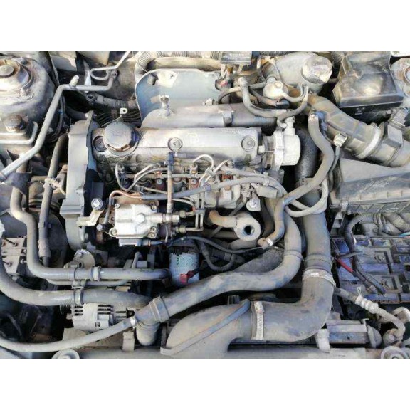 Recambio de motor completo para volvo v40 familiar 1.9 d referencia OEM IAM D4192T2  147.540KM