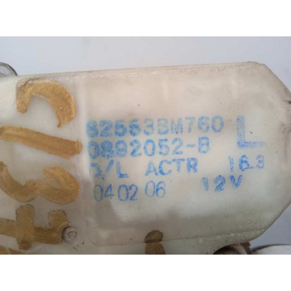 Recambio de cerradura puerta trasera izquierda para nissan almera tino (v10m) acenta referencia OEM IAM 82553BM760  2 PINS