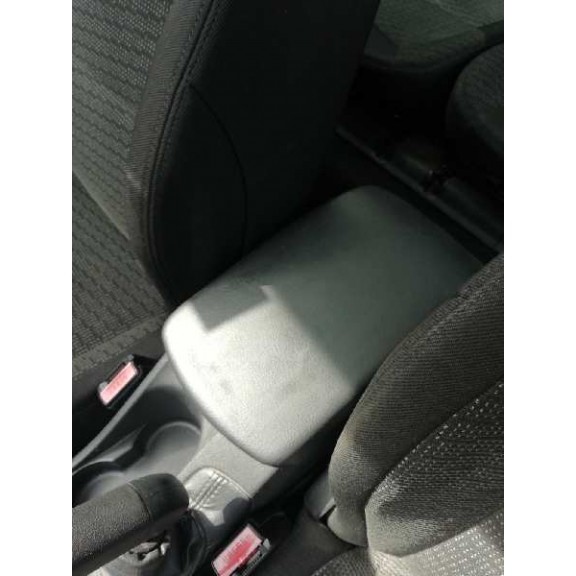 Recambio de apoyabrazos central para peugeot 308 sw confort referencia OEM IAM   