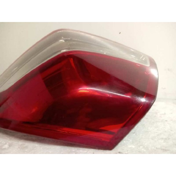 Recambio de piloto trasero derecho para renault megane ii classic berlina confort dynamique referencia OEM IAM 8200757701  