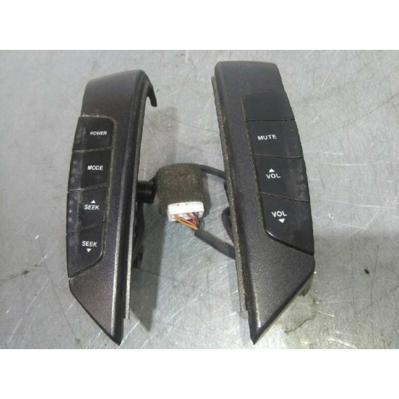 Recambio de mando volante para ssangyong rodius xdi premium referencia OEM IAM MJ5H061891  