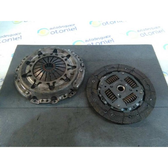 Recambio de maza embrague viscoso para citroën berlingo 1.6 hdi 92 sx plus familiar referencia OEM IAM 9HX  