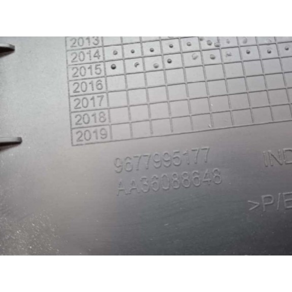 Recambio de guantera para peugeot 308 gti referencia OEM IAM 9677995177 9677995177 