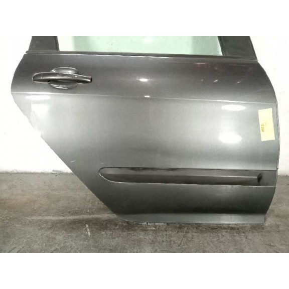 Recambio de puerta trasera izquierda para peugeot 308 sw confort referencia OEM IAM 9008S6  9008S6