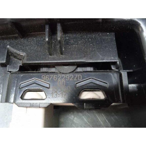 Recambio de mando elevalunas trasero derecho para peugeot 308 gti referencia OEM IAM 96762292ZD  