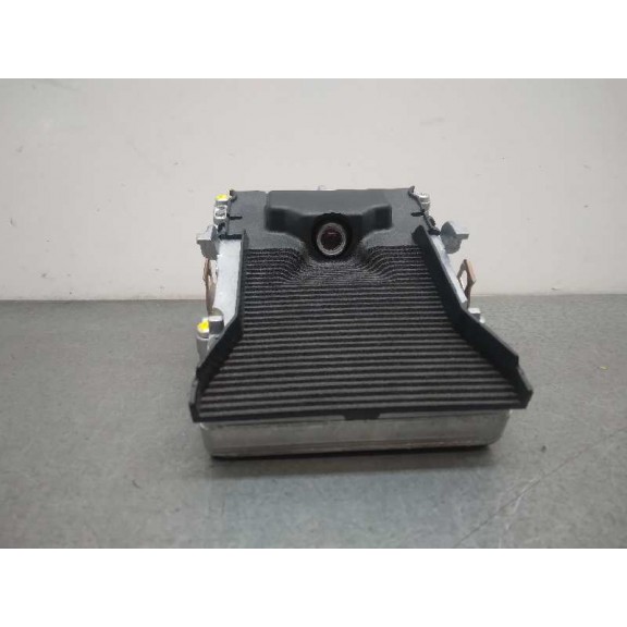 Recambio de modulo electronico para opel insignia berlina sport 4x4 referencia OEM IAM 13330410 CAMARA FRONTAL 