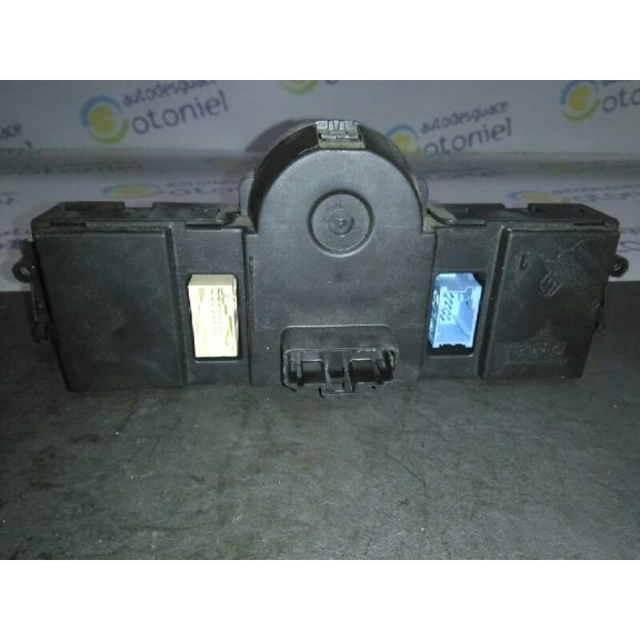 Recambio de mando climatizador para renault megane ii familiar authentique referencia OEM IAM 8200413906  