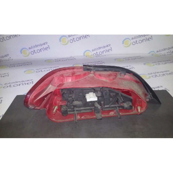 Recambio de piloto trasero derecho para peugeot 406 berlina (s1/s2) sv referencia OEM IAM   2ª SERIE