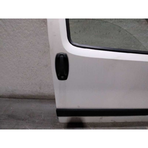Recambio de puerta delantera derecha para citroën nemo attraction referencia OEM IAM  BLANCO 