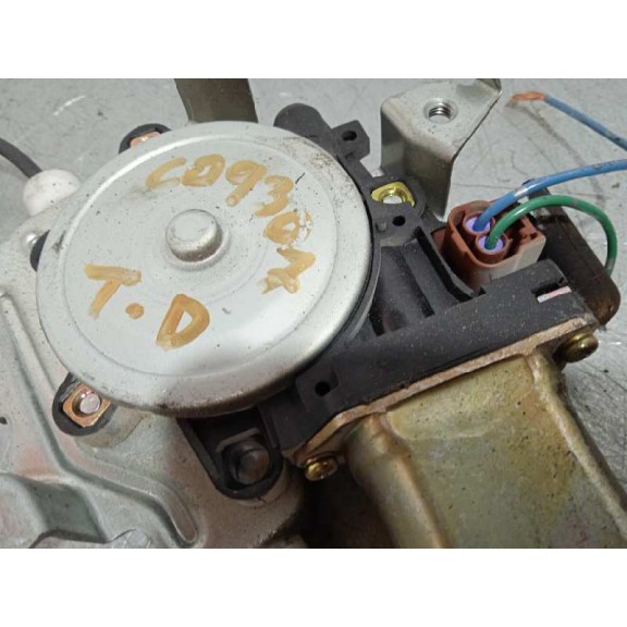 Recambio de elevalunas trasero derecho para nissan x-trail (t30) comfort referencia OEM IAM 80730889913 ELECTRICO 5P 2 PINS